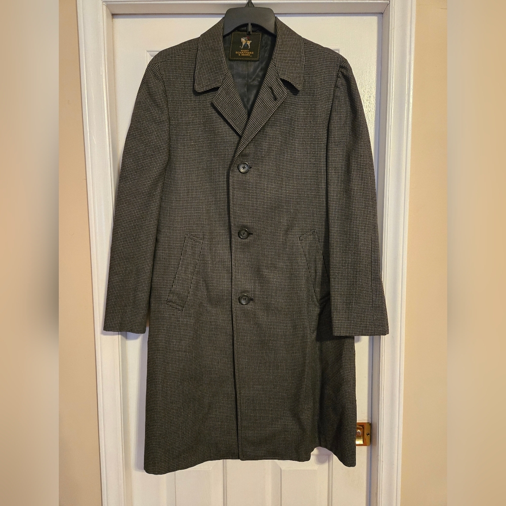 Vintage Hart Schaffner & Marx Houndstooth Trench Coat (Length 38)